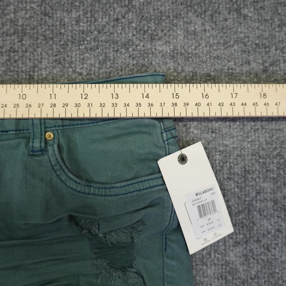 NEW Billabong Shorts Women 26 Buttoned Up Salt Washed Distressed Denim Beachwear - Picture 5 of 9